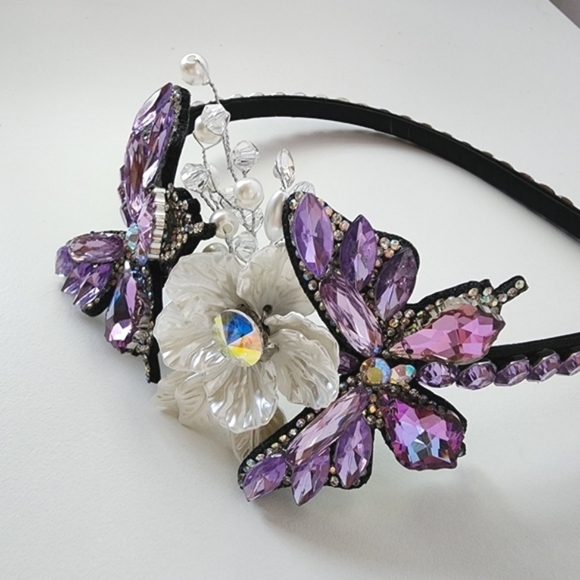 NEW Lilac Purple Butterfly Floral AB Stone Headband - Picture 6 of 10